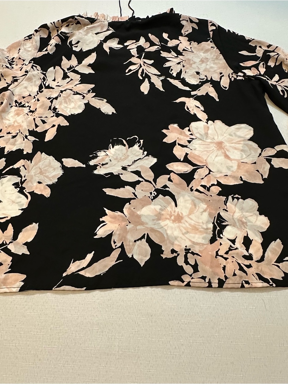 Karl Lagerfeld Paris Floral Pearl Embellished Tassel Blouse XL - Picture 13 of 15